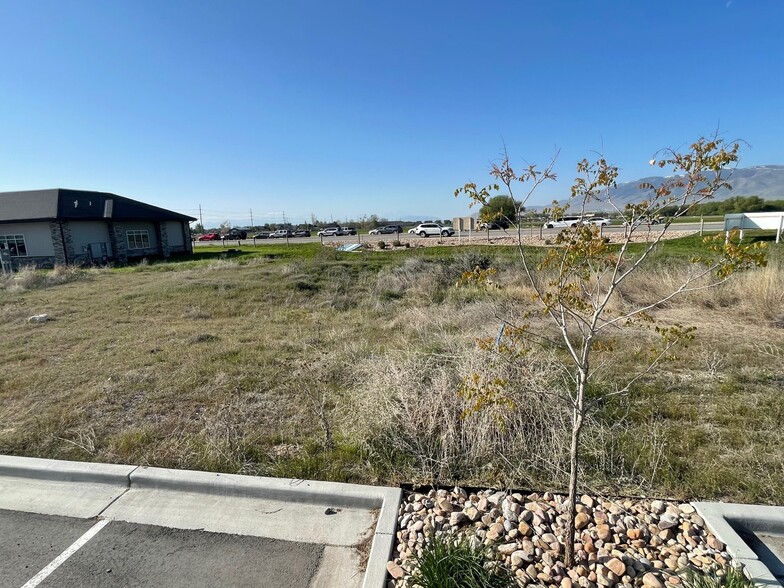 1010 1100 w, Lehi, UT for sale - Building Photo - Image 1 of 1