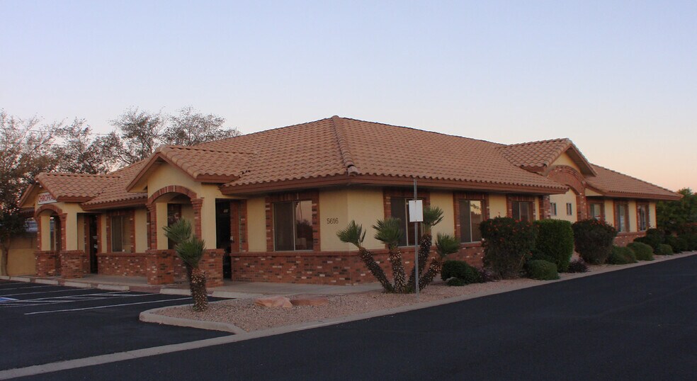 5616 E McKellips Rd, Mesa, AZ à louer - Photo du bâtiment - Image 1 de 4