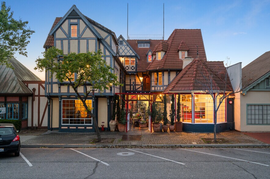 437 2nd St, Solvang, CA à vendre - Photo du bâtiment - Image 2 de 41