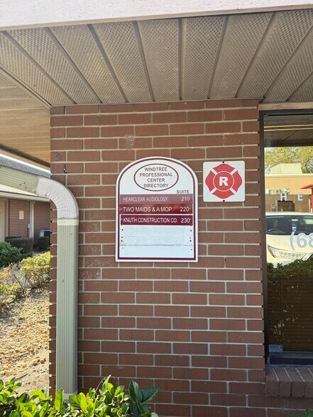 13330 W Colonial Dr, Winter Garden, FL à louer - Photo du bâtiment - Image 3 de 73