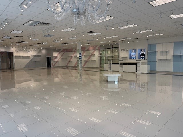 500 N IH 69, Robstown, TX for lease - Interior Photo - Image 2 of 16