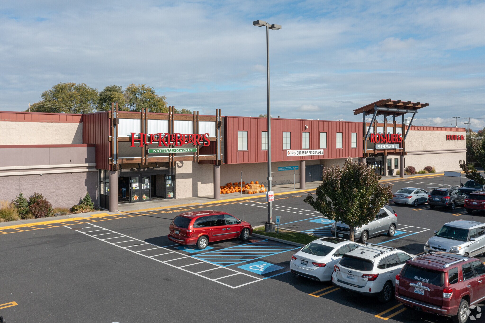 9414 N Division St, Spokane, WA for lease Building Photo- Image 1 of 5