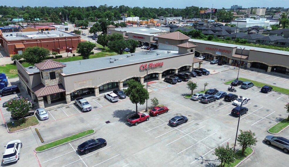 1319 FM 1960 West, Houston, TX for lease - Building Photo - Image 3 of 4
