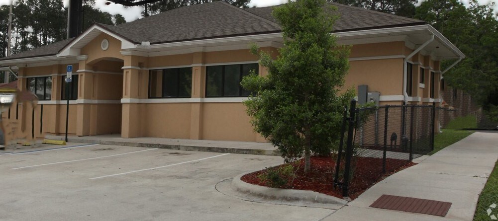 6531 103rd St, Jacksonville, FL à vendre Photo du bâtiment- Image 1 de 18