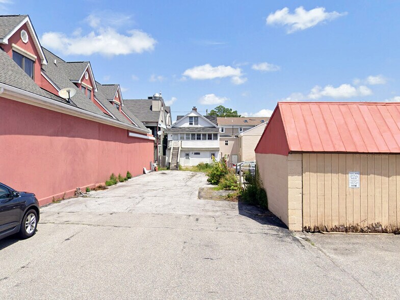 174 E Main St, Westminster, MD à louer - Photo du bâtiment - Image 3 de 3