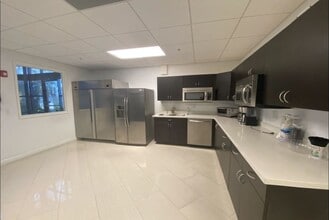 1800 NW 69th Ave, Plantation, FL for sale Interior Photo- Image 1 of 17