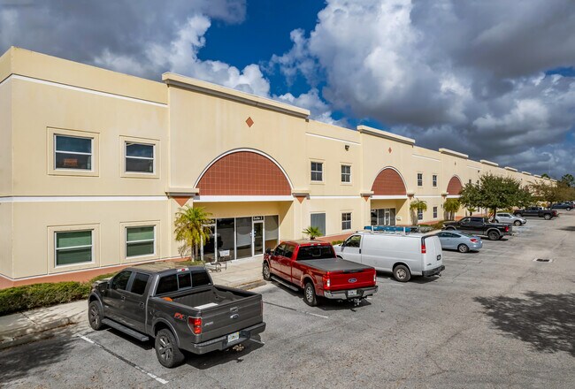 Plus de détails pour 787 Commerce Dr, Venice, FL - Local d'activités à louer