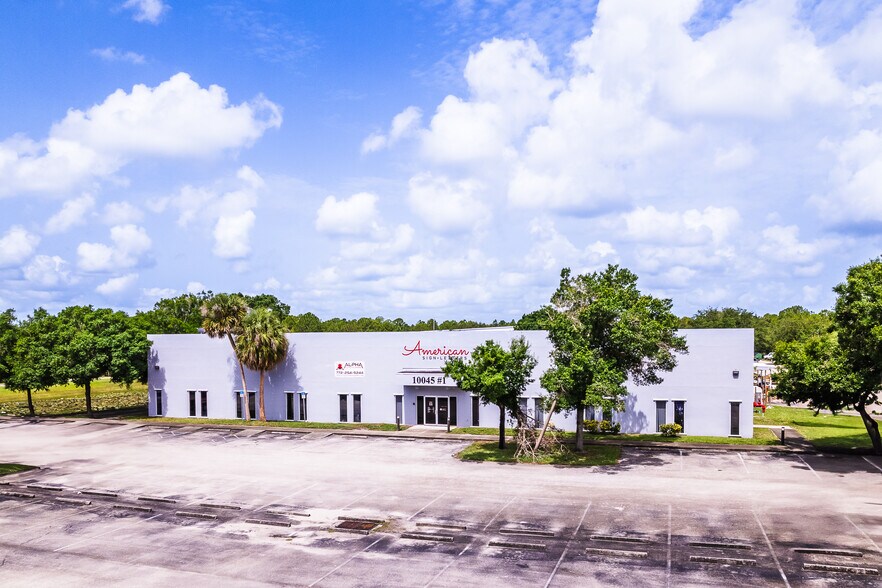 10045 102nd Ter, Sebastian, FL à vendre - Photo du bâtiment - Image 3 de 21