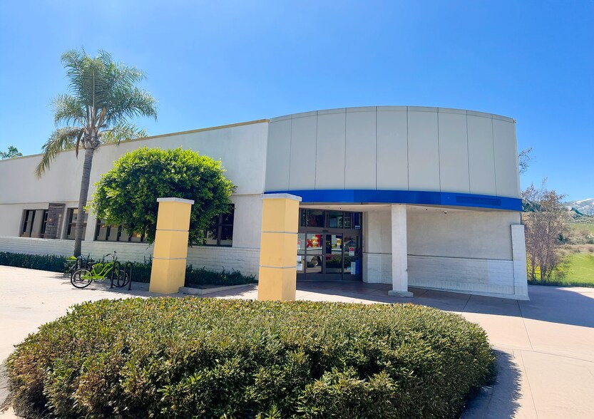 3802 Culver Ctr, Culver City, CA à vendre - Photo du bâtiment - Image 1 de 3