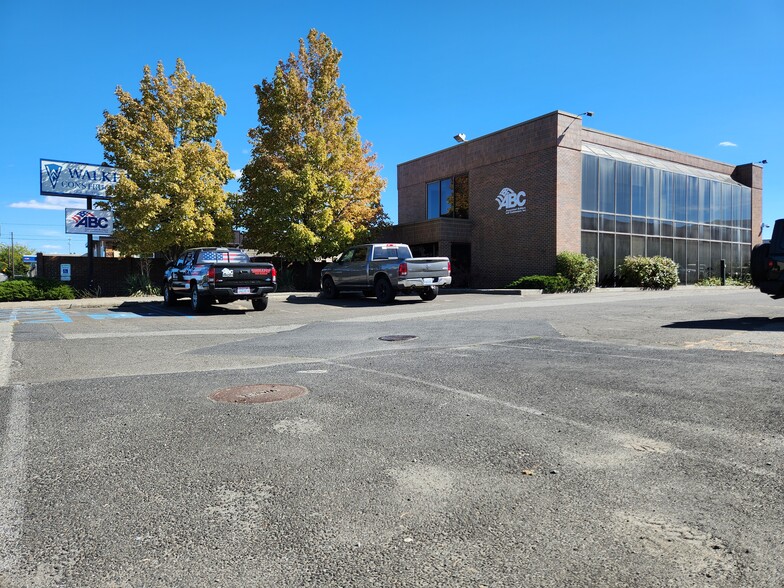 1760 E Trent Ave, Spokane, WA for lease - Building Photo - Image 3 of 3