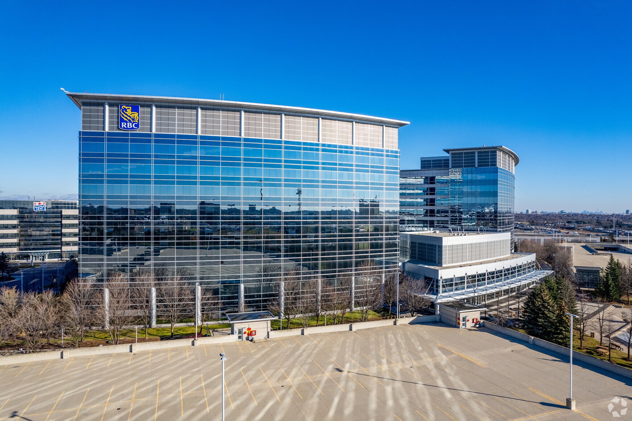 6880 Financial Dr, Mississauga, ON à louer Photo principale- Image 1 de 7