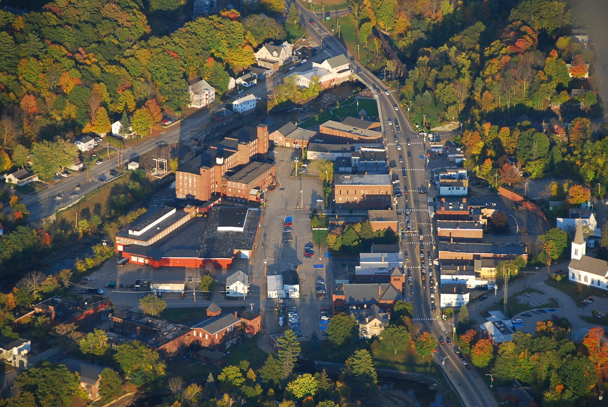 20 Canal St, Franklin, NH for lease Primary Photo- Image 1 of 7