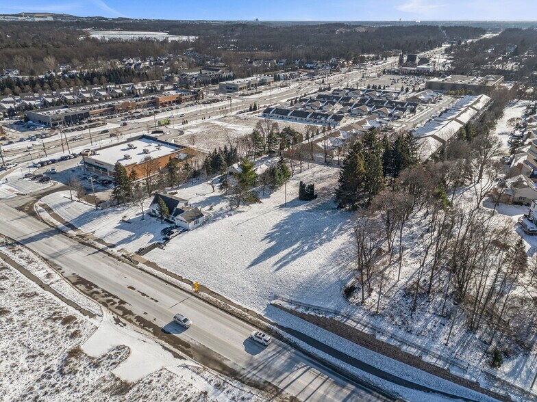 3395 Maybee Rd, Orion, MI à vendre - Photo principale - Image 2 de 5