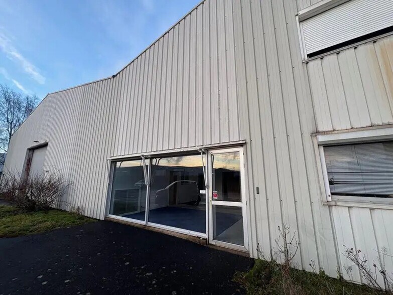 Flex dans Saint-Herblain à louer - Photo du bâtiment - Image 2 de 11
