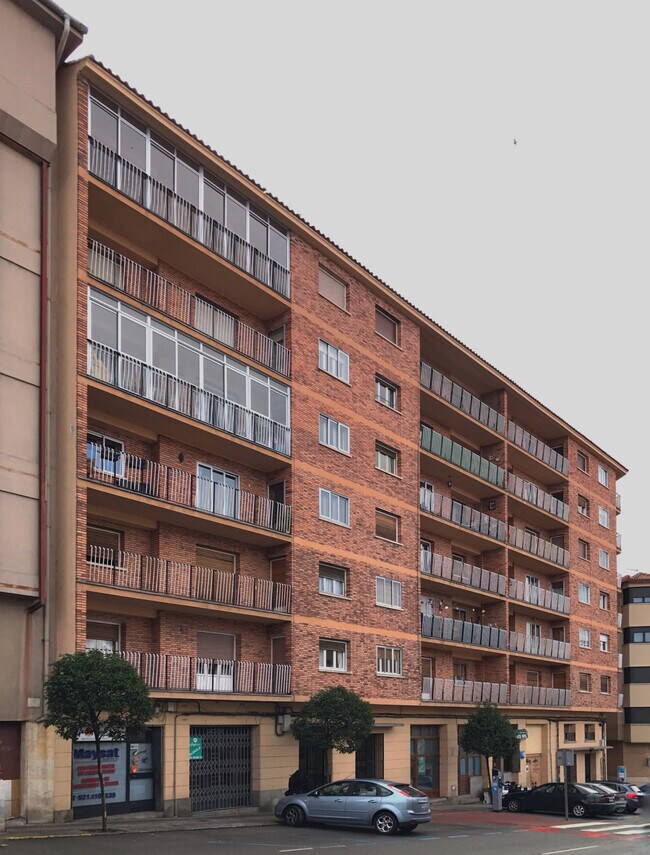 More details for Calle Coronel del-Rexachl, 10, Segovia - Retail for Lease