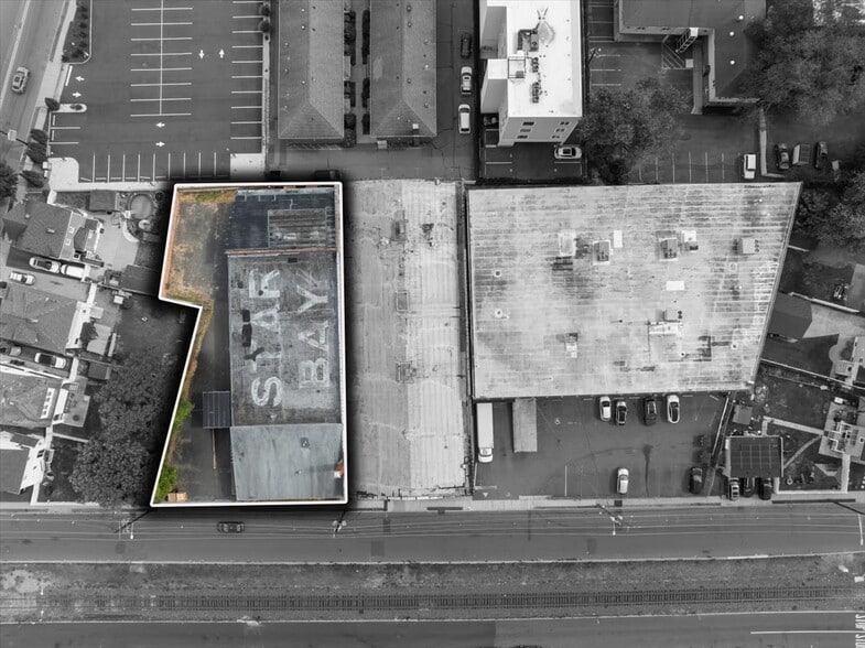 390-400 Railroad Ave, Hackensack, NJ for lease - Building Photo - Image 3 of 20