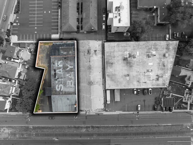 390-400 Railroad Ave, Hackensack, NJ à louer - Photo du bâtiment - Image 3 de 20