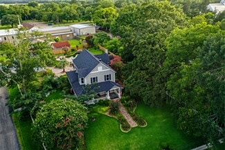 Plus de détails pour 455 Gibbs St, New Waverly, TX - Spécialité à vendre