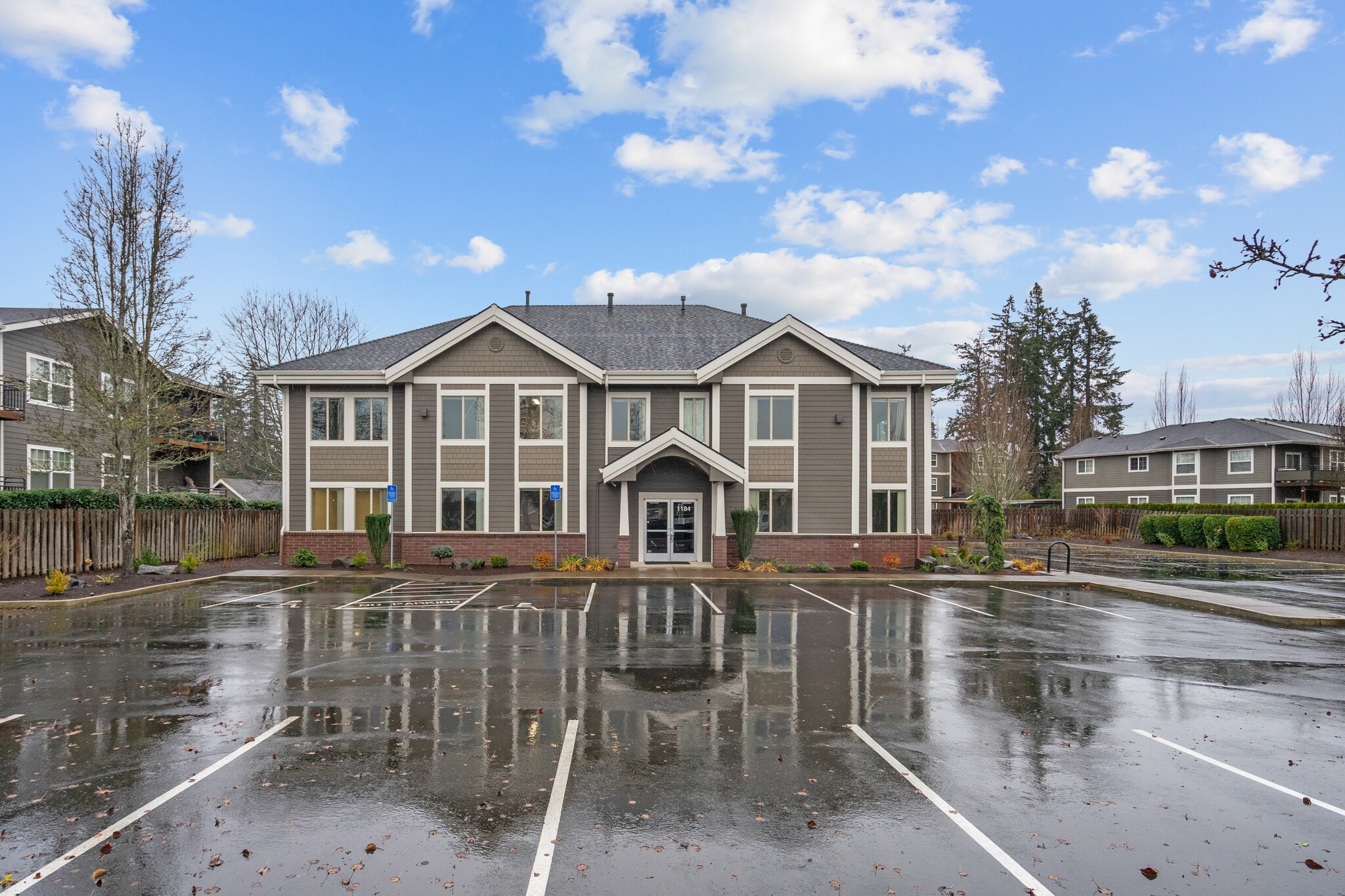 1184 McGee Ct NE, Keizer, OR for sale Primary Photo- Image 1 of 18