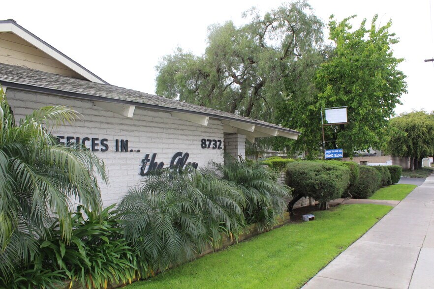 8732 Westminster Blvd, Westminster, CA à louer - Photo du bâtiment - Image 3 de 4