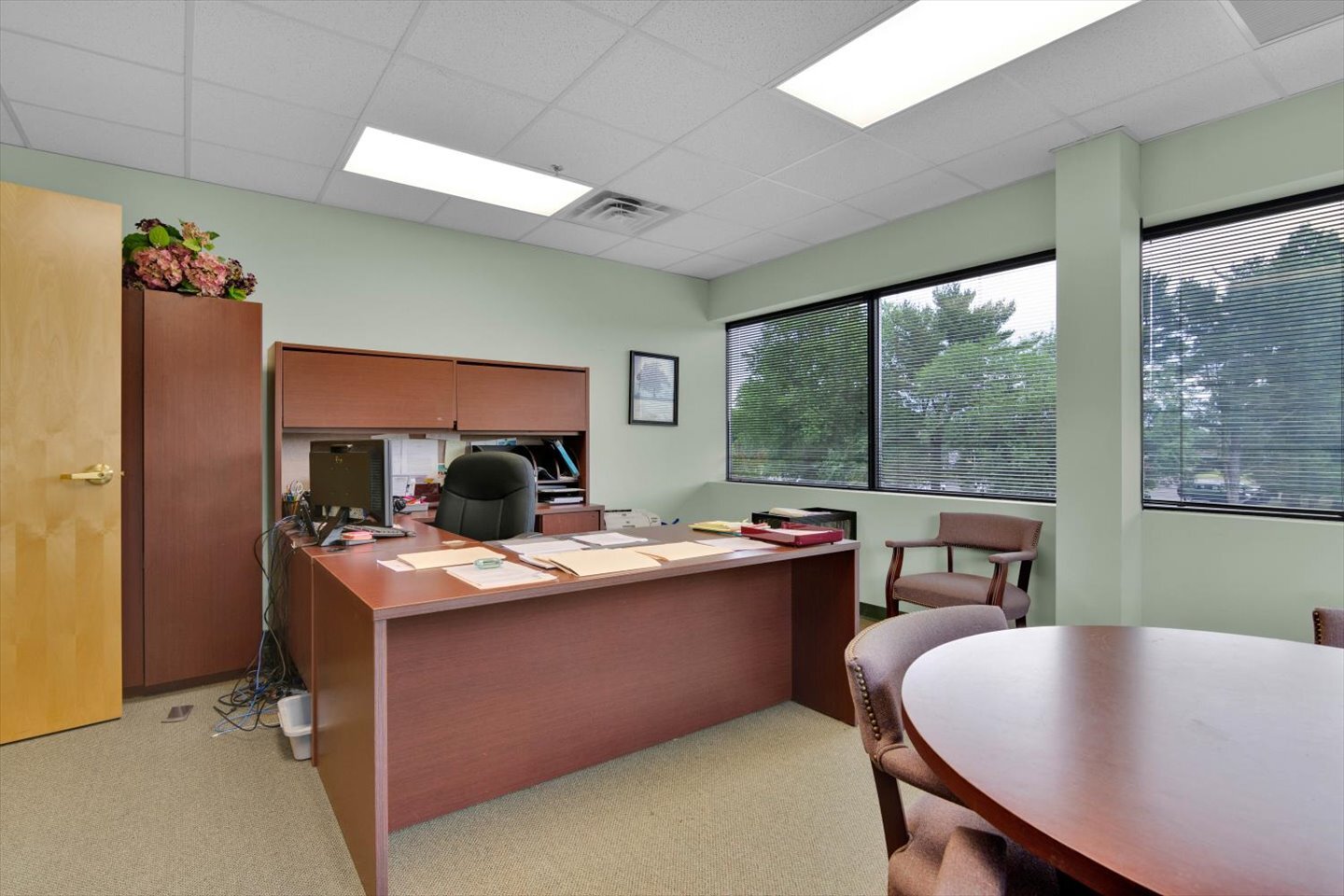 300 Harper Dr, Moorestown, NJ for sale Interior Photo- Image 1 of 17