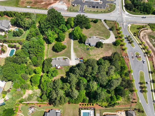 More details for 5797-5799 Thompson Mill Rd, Hoschton, GA - Land for Sale