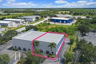 1501 Sarasota Center Blvd, Sarasota, FL for lease Building Photo- Image 2 of 20