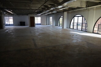 101 N Clematis St, West Palm Beach, FL for lease Interior Photo- Image 2 of 6