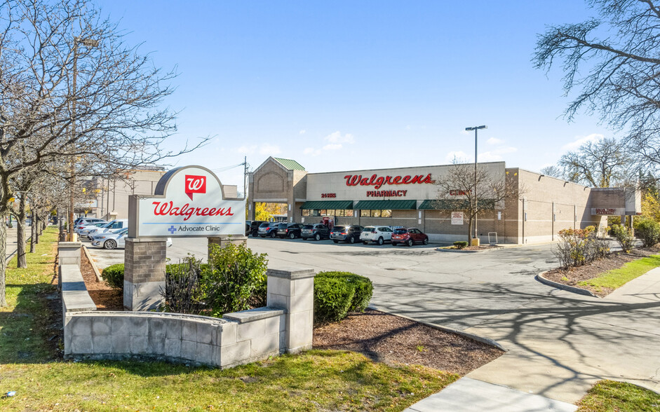 1633 W 95th St, Chicago, IL for sale - Building Photo - Image 1 of 9