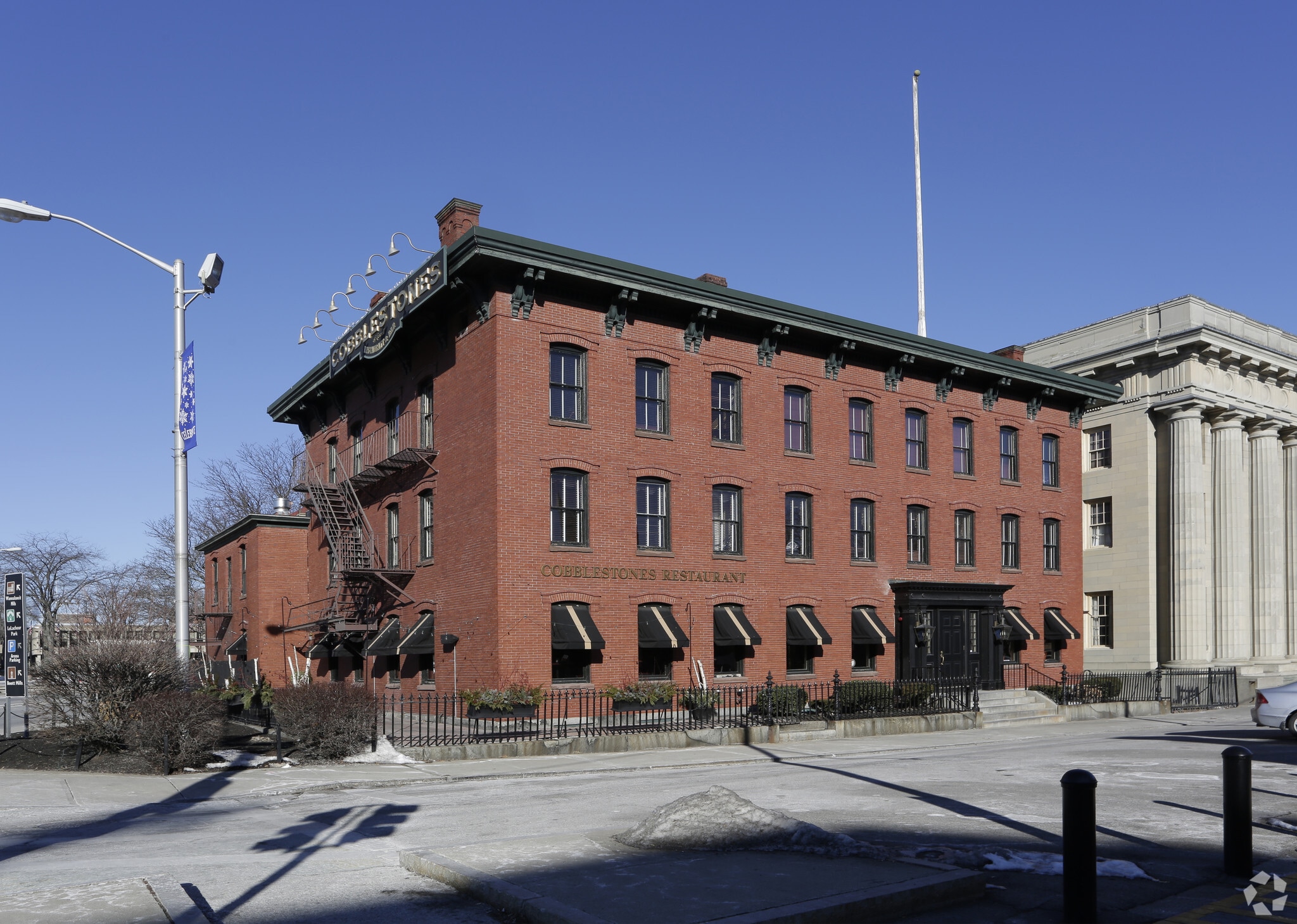 91 Dutton St, Lowell, MA for sale Primary Photo- Image 1 of 8