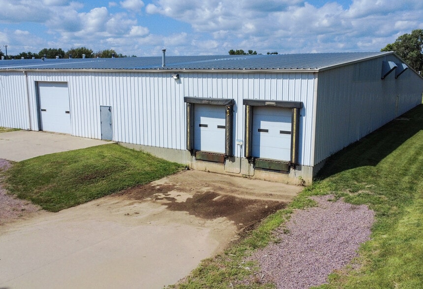 616 S Sioux Blvd, Brandon, SD for lease - Building Photo - Image 2 of 8