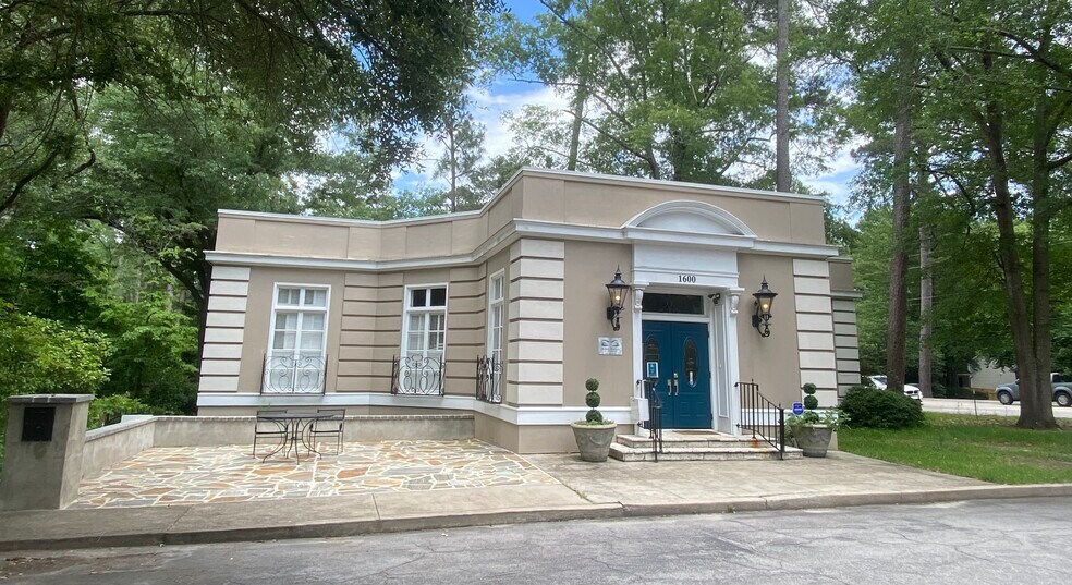 1600 St Julian Pl, Columbia, SC à louer - Photo du bâtiment - Image 2 de 18