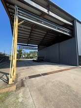 2075 Afton St, Houston, TX à louer Photo intérieure- Image 2 de 3