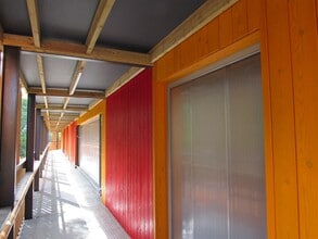 384 Abbott Rd, London for lease Interior Photo- Image 2 of 5