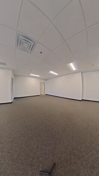 1335 Capital Circle, Marietta, GA à louer - Vidéo sur l’inscription commerciale - Image 3 de 16