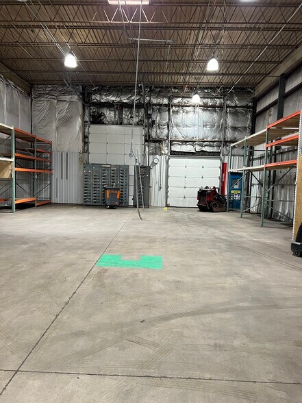 1200 N Logan St, Lincoln, IL à louer - Photo intérieure - Image 2 de 24