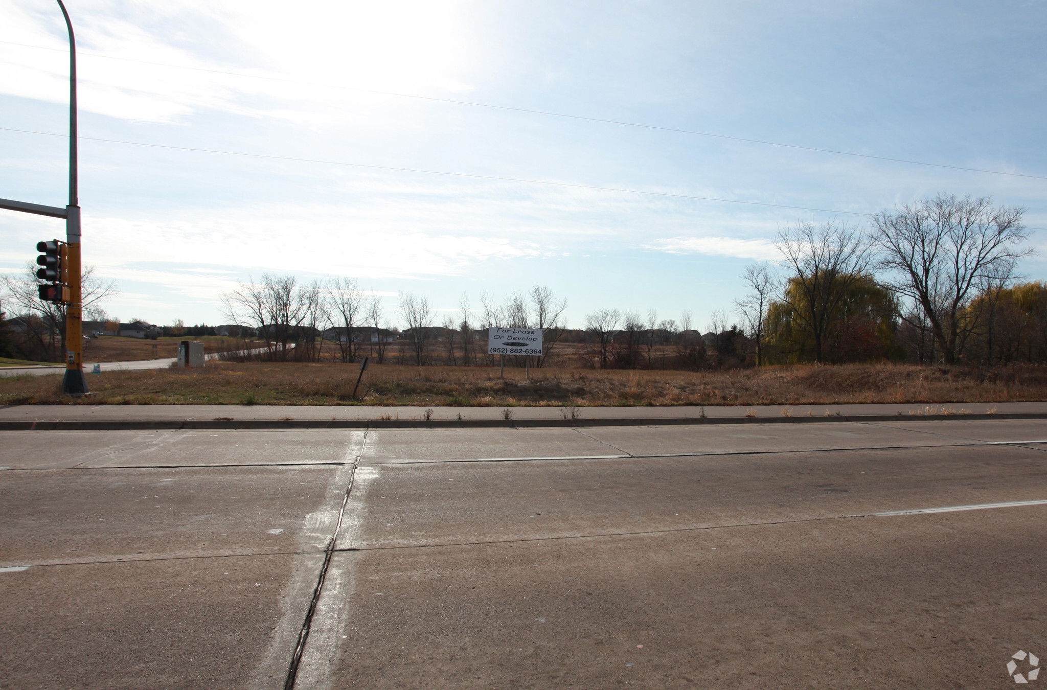 Nathan Ln, Minneapolis, MN for sale Primary Photo- Image 1 of 1