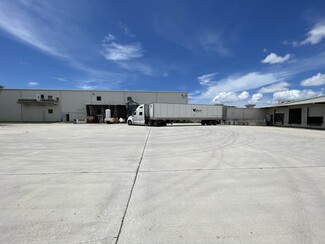 Plus de détails pour 2150 Whitfield Ave, Sarasota, FL - Industriel à vendre