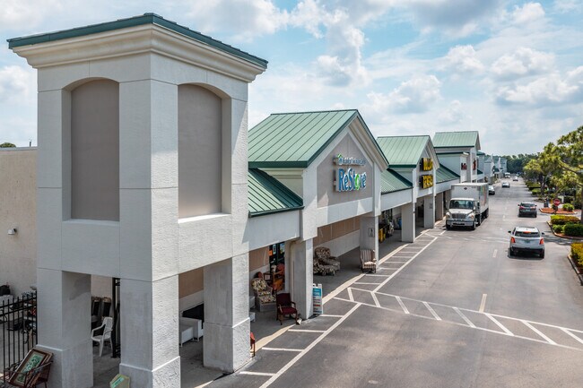 Plus de détails pour 9030-9144 Bonita Beach Rd, Bonita Springs, FL - Commerce de détail à louer