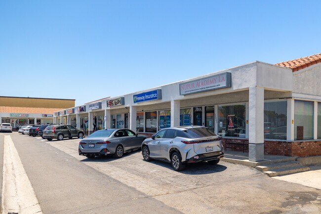 Plus de détails pour 22733-22833 Hawthorne Blvd, Torrance, CA - Commerce de détail à louer