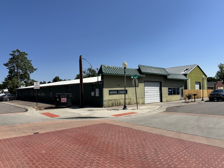 2201 Lake Ave, Thornton, CO for sale - Building Photo - Image 2 of 17