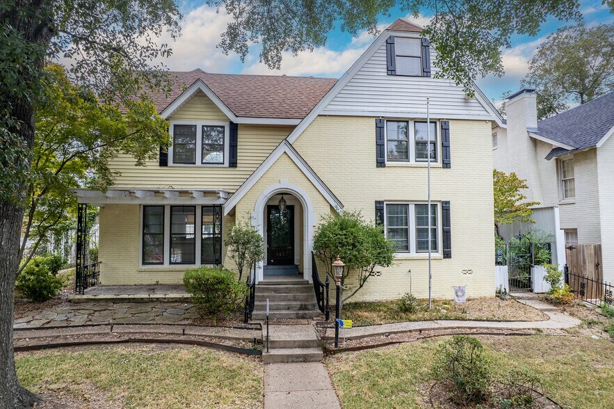 145 Rowland Pl, Tyler, TX for sale - Building Photo - Image 1 of 49