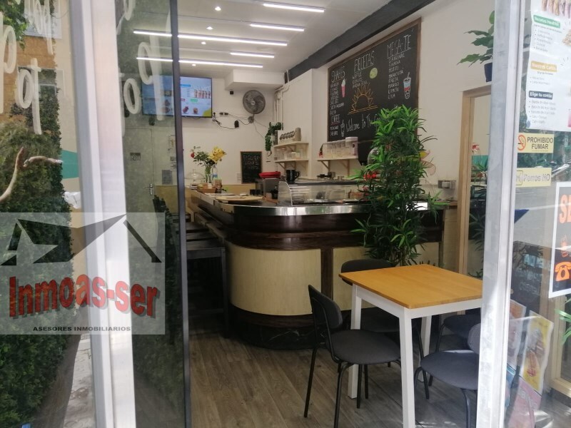 Retail in Barcelona, Barcelona for lease Interior Photo- Image 1 of 8