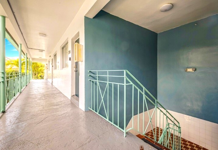 1321 15th St, Miami Beach, FL à vendre - Photo du bâtiment - Image 2 de 19