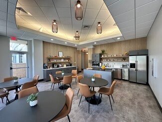 Plus de détails pour 11021 E 26th St, Wichita, KS - Bureau à louer