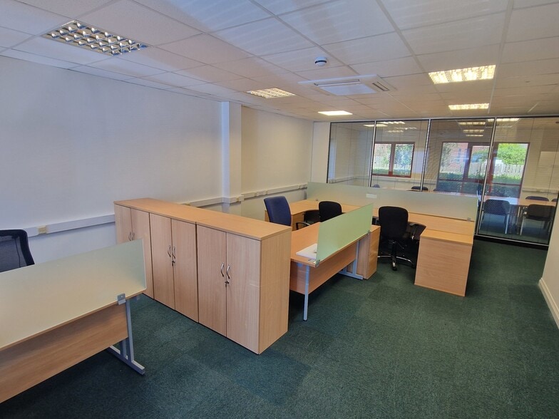 Mallard Way, Derby for lease - Building Photo - Image 3 of 18