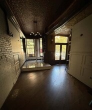 226 W 79th St, New York, NY for lease Interior Photo- Image 2 of 4