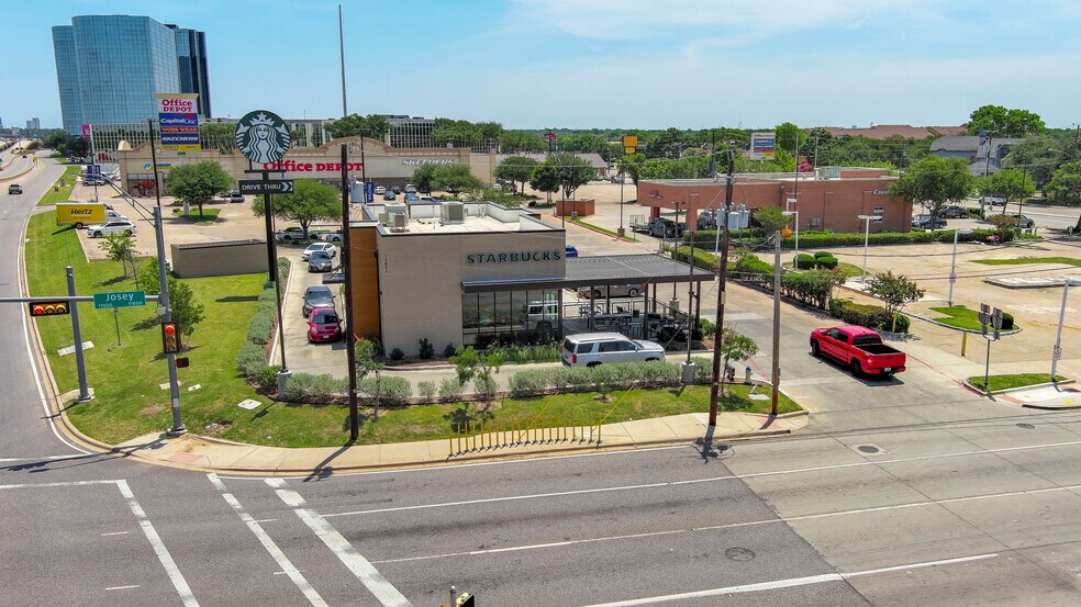 2905-2909 Forest Ln, Dallas, TX à louer - Photo du bâtiment - Image 2 de 3
