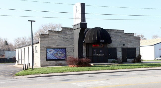More details for 3535 W 16th St, Indianapolis, IN - Retail for Sale