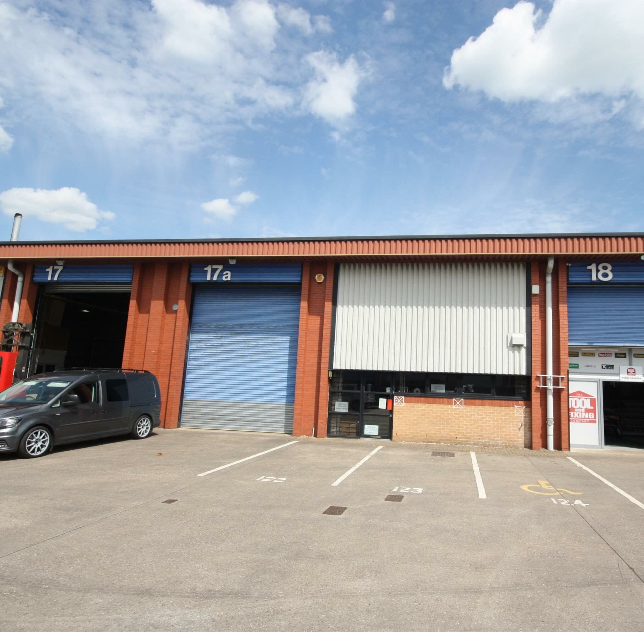 17-20 Arden Rd, Alcester for lease Building Photo- Image 1 of 8